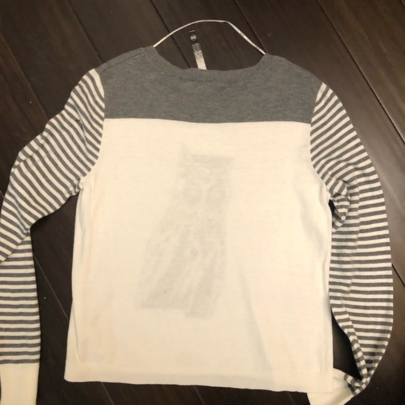 Kensie Owl Sweater sz Medium - Picture 4 of 4